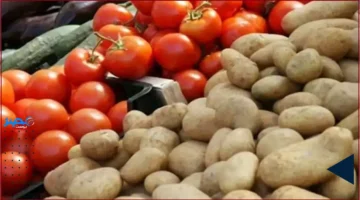 انخفاض البطاطس.. تراجع ملحوظ في أسعار الخضروات والفاكهة بسوق العبور في 6 أكتوبر 2025